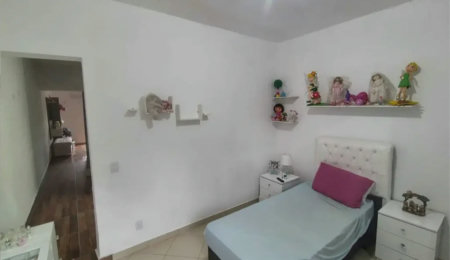 Casa à venda com 2 quartos no condomínio Antilhas, Cotia - SP