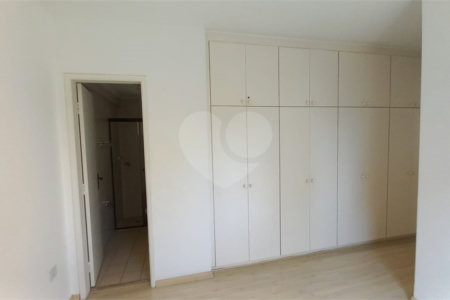Apartamento à venda com 3 quartos, sendo 1 suíte,  em Vila Indiana, São Paulo, SP
