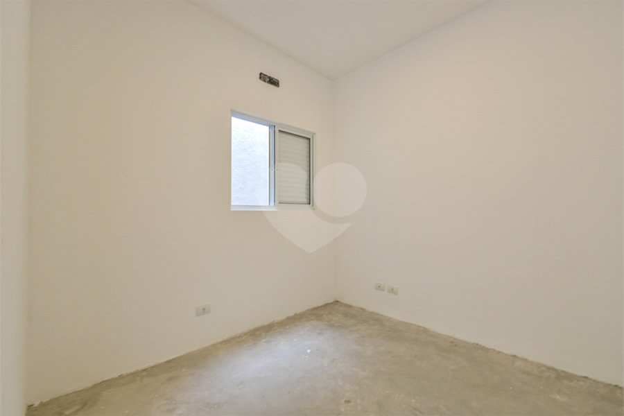 Casa à venda com 2 quartos no condomínio Andrade, São Paulo - SP