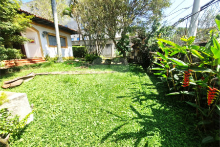 Casa Térrea à venda com 5 quartos em Jardim Petrópolis, São Paulo, SP