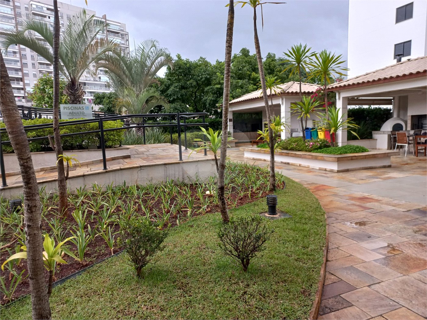 Apartamento à venda com 2 quartos, sendo 1 suíte,  em Vila Ipojuca, São Paulo, SP