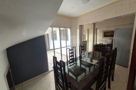 Sobrado à venda ou para alugar com 6 quartos, sendo 2 suítes, em Santana, São Paulo, SP