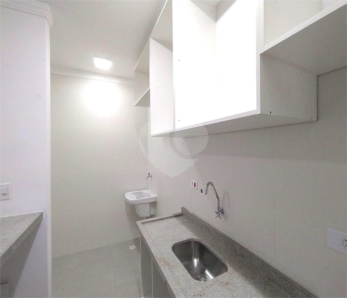 Apartamento para alugar com 1 quarto em Parque Peruche, São Paulo, SP