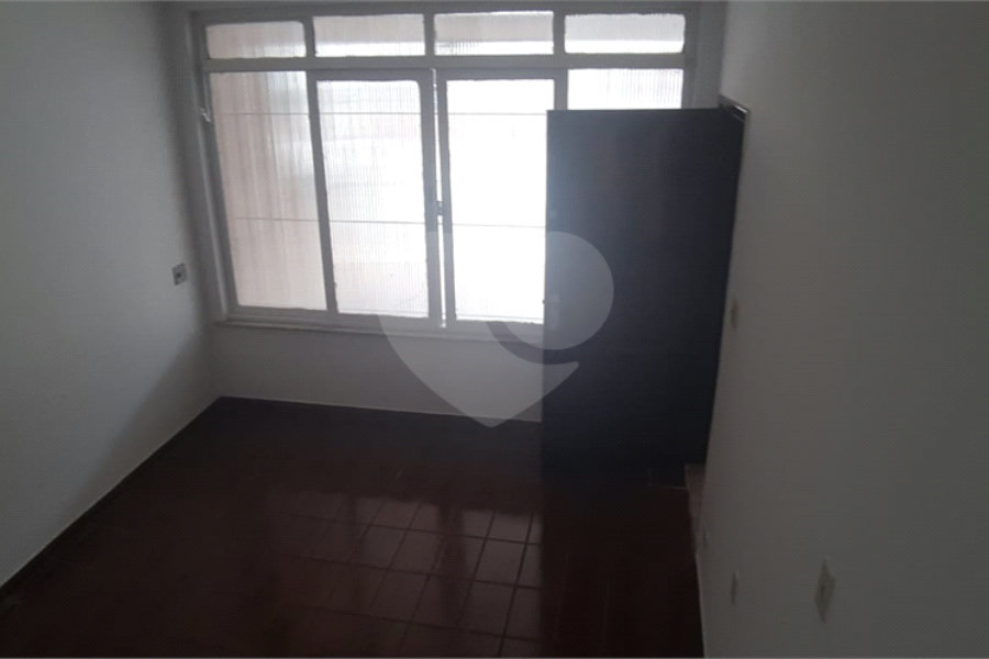 Sobrado à venda com 2 quartos em Santana, São Paulo, SP