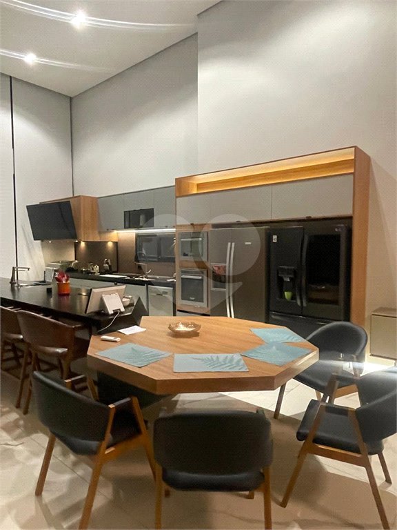 Casa à venda ou para alugar com 4 suítes no condomínio Jardim Salto Grande, Araraquara - SP