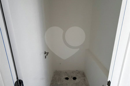 Apartamento à venda com 3 suítes em Vila Clementino, São Paulo, SP