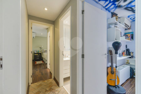 Duplex à venda com 4 quartos, sendo 2 suítes, em Vila Suzana, São Paulo, SP