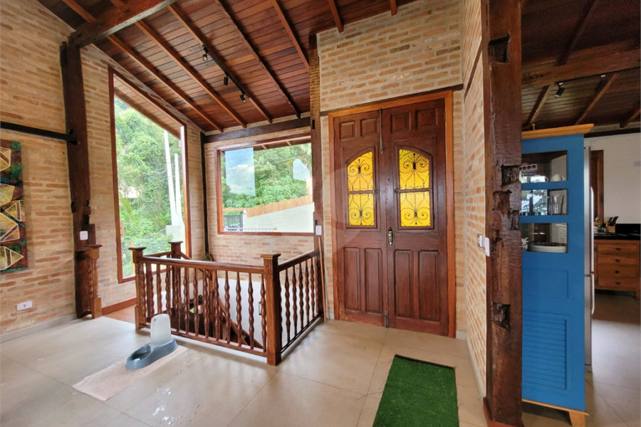 Casa à venda com 2 quartos, sendo 1 suíte, em Serra da Cantareira, Mairiporã, SP