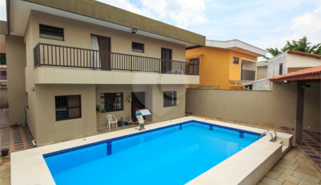 Casa à venda com 4 suítes no condomínio José Inácio, São Paulo - SP