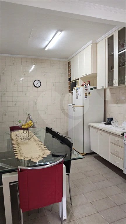Casa à venda com 3 quartos, sendo 1 suíte, em Jaraguá, São Paulo, SP