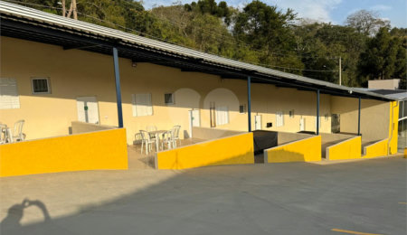 Chácara à venda ou para alugar com 5 quartos em Portal da Figueira, Itapetininga, SP