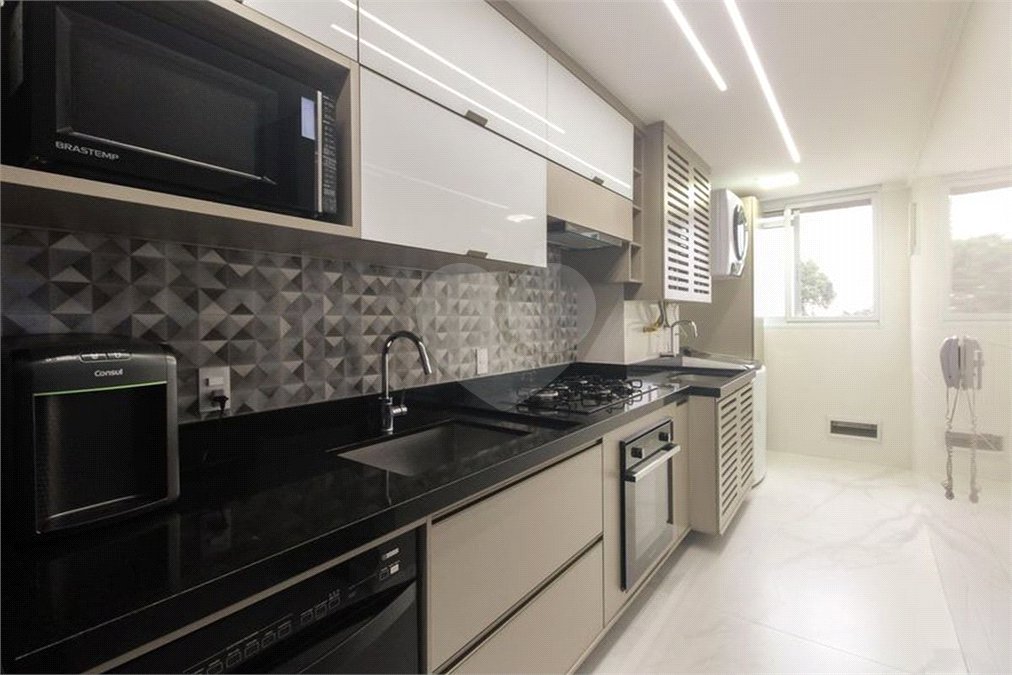 Apartamento à venda com 3 suítes em Parque São Jorge, São Paulo, SP