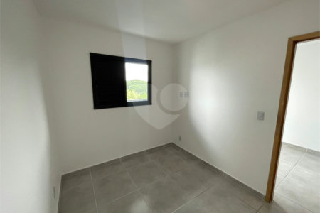 Apartamento à venda com 2 quartos em Vila Guilhermina, São Paulo, SP
