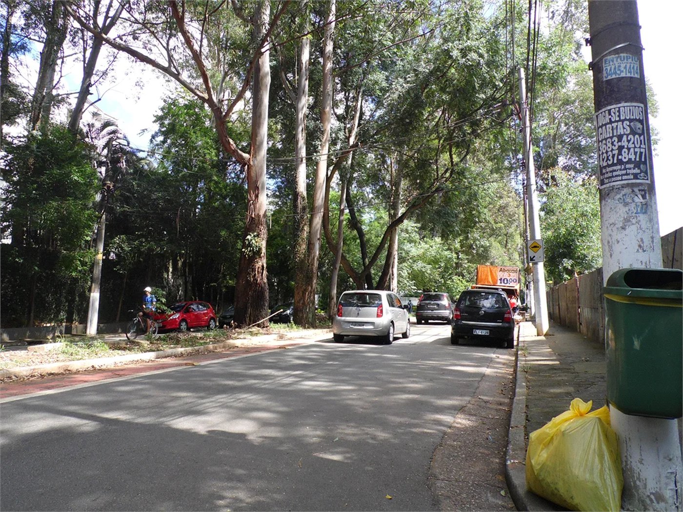 Casa à venda com 5 quartos, sendo 3 suítes, em Vila São Francisco, São Paulo, SP