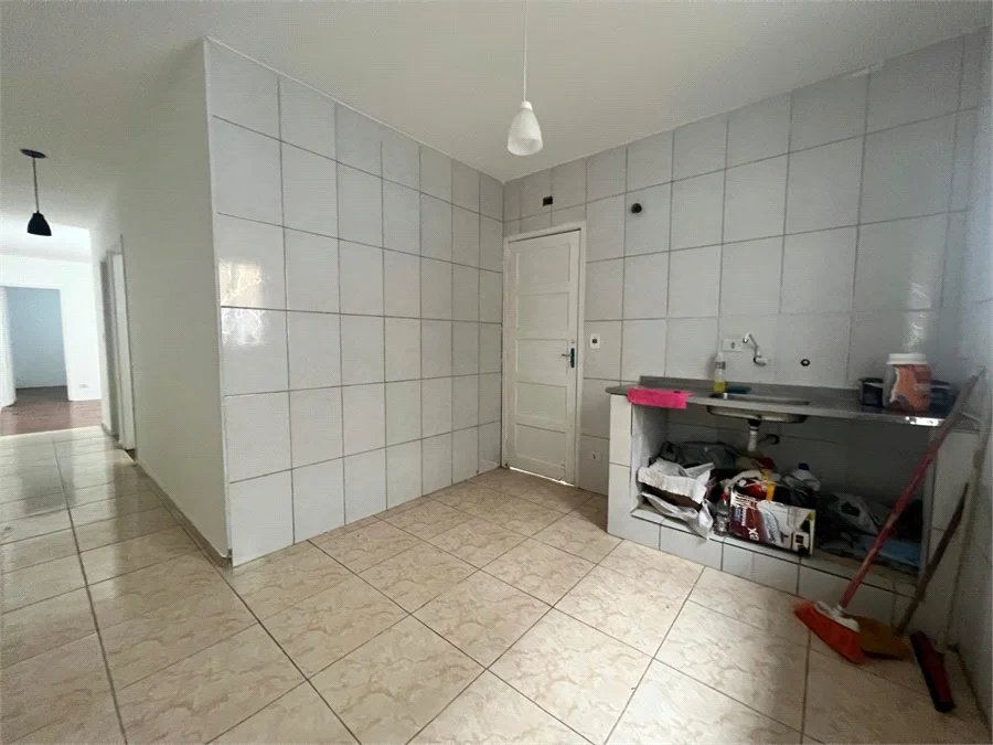 Casa à venda com 2 quartos em Jardim Pirajussara, São Paulo, SP