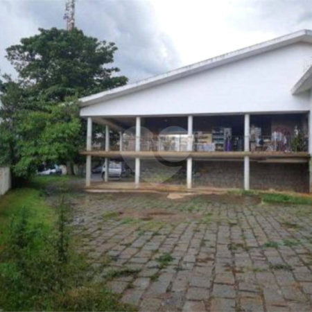Casa à venda com 7 quartos, sendo 1 suíte, no Centro, Vinhedo, SP