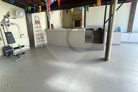 Casa Térrea à venda com 5 quartos, sendo 2 suítes, em Campo Grande, Rio de Janeiro, RJ