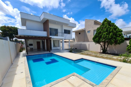 Casa à venda com 3 quartos, sendo 1 suíte, em Outerio da Glória, Porto Seguro, BA