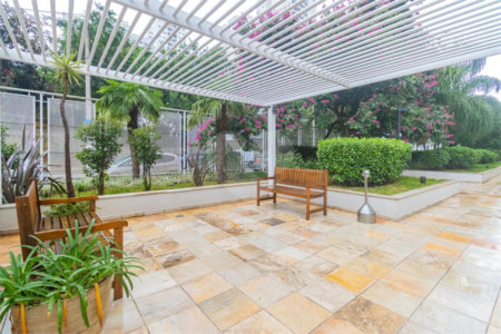 Apartamento à venda com 2 quartos, sendo 1 suíte, em Alto da Boa Vista, São Paulo, SP