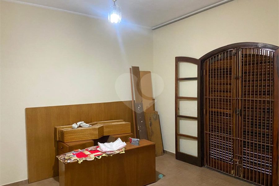 Casa à venda com 5 quartos, sendo 1 suíte, em Horto, São Paulo, SP