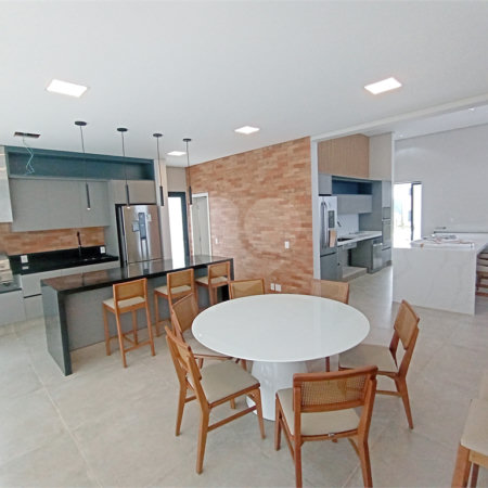 Casa à venda com 3 suítes no condomínio Campo de Toscana, Vinhedo - SP
