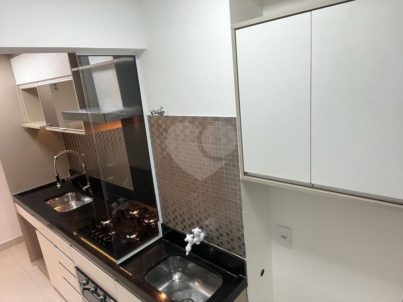Apartamento à venda com 2 quartos em Jardim Ana Maria, São Paulo, SP