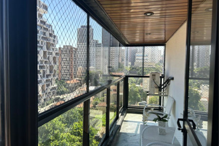Procurando o apartamento dos sonhos em Pinheiros? Pronto para morar, reformado e mobiliado. ????