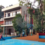 Casa à venda com 4 quartos, sendo 2 suítes, no condomínio Champs Elysees Village, Mairiporã - SP