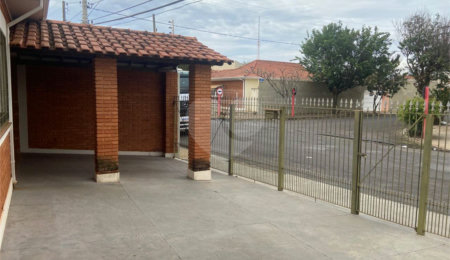 Casa à venda com 3 quartos em Jardim Paulistano (vila Xavier), Araraquara, SP