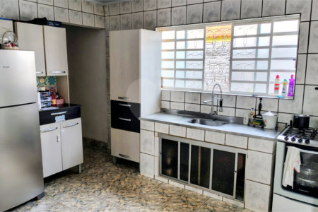 Casa à venda com 3 quartos, sendo 1 suíte, em Tupy, Itapetininga, SP