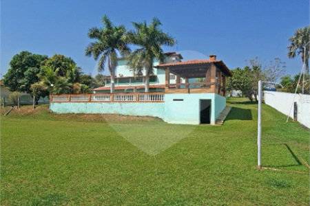 Chácara à venda com 7 quartos, sendo 3 suítes, em Recanto dos Bandeirantes, Porto Feliz, SP