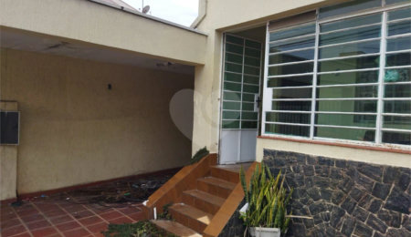 Sobrado à venda com 4 quartos em Jardim Oriental, São Paulo, SP