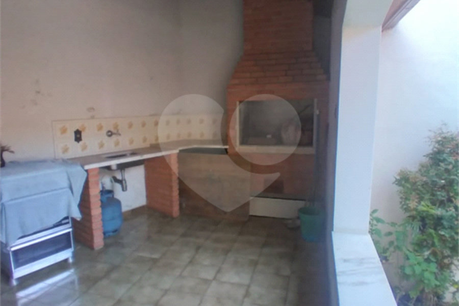 Sobrado à venda com 4 quartos, sendo 2 suítes, em Tremembé, São Paulo, SP