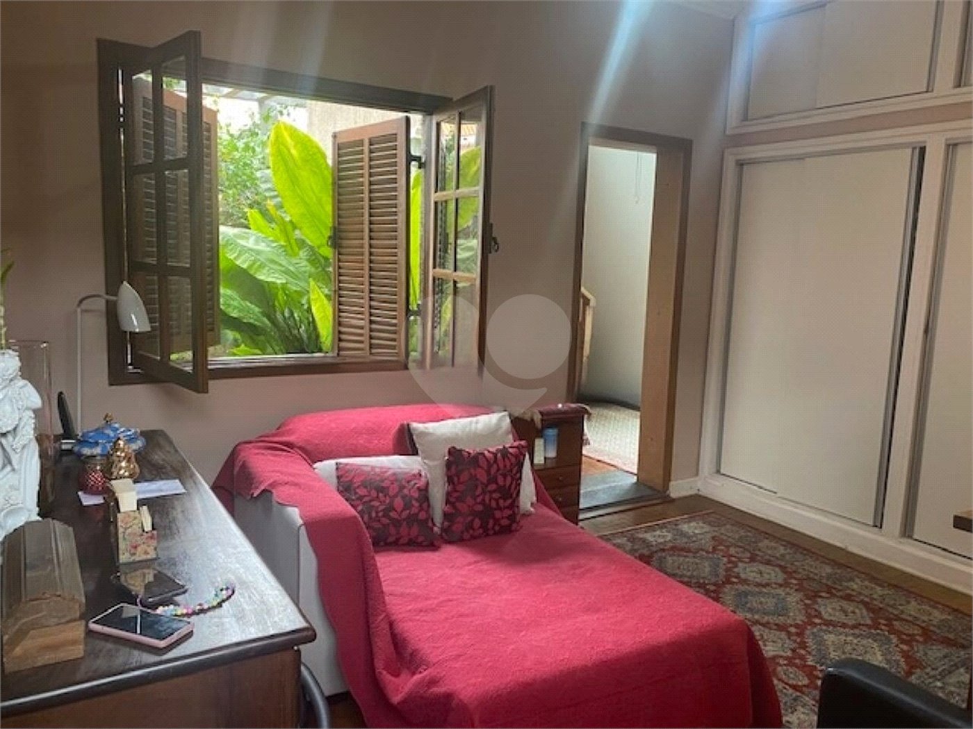 Sobrado à venda com 5 quartos, sendo 2 suítes, em Jardim São Bento, São Paulo, SP
