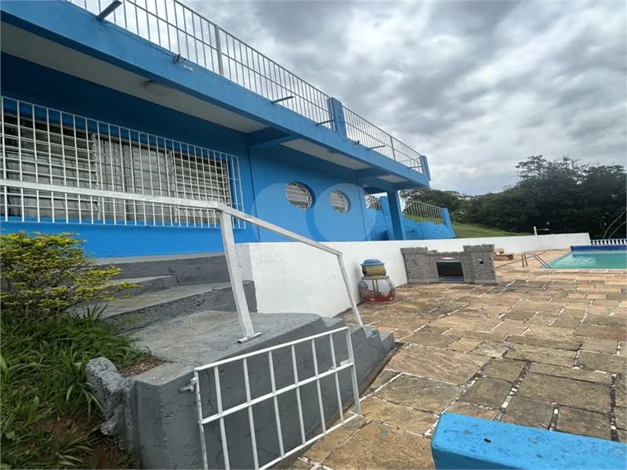 Sítio à venda com 5 quartos, sendo 2 suítes,  em Marmeleiro, São Roque, SP