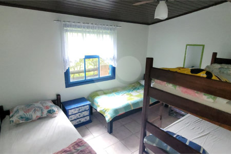 Chácara à venda com 2 quartos, sendo 1 suíte, em Vale San Fernando, Itapetininga, SP