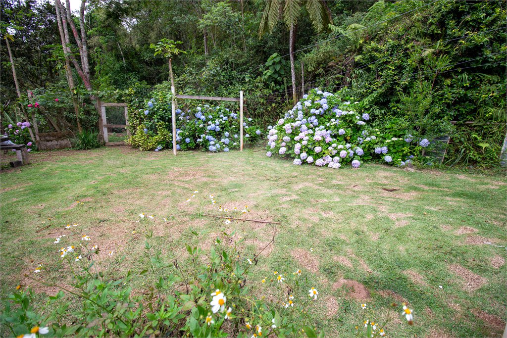 Sítio à venda com 3 quartos, sendo 1 suíte, no Centro (são João Novo), São Roque, SP