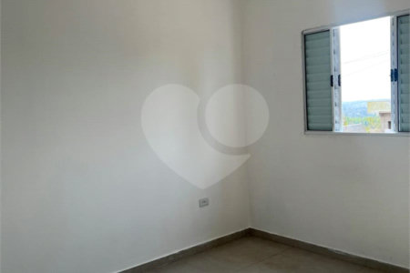 Casa à venda com 2 quartos, sendo 1 suíte, em Vila Vilma (mailasqui), São Roque, SP