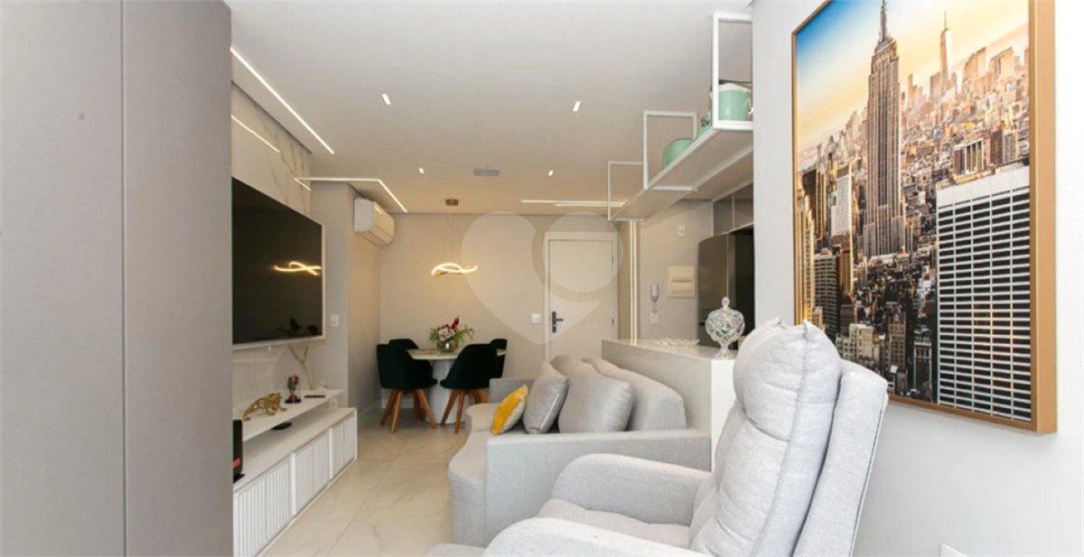 Apartamento à venda com 2 quartos, sendo 1 suíte, em Chácara Seis de Outubro, São Paulo, SP