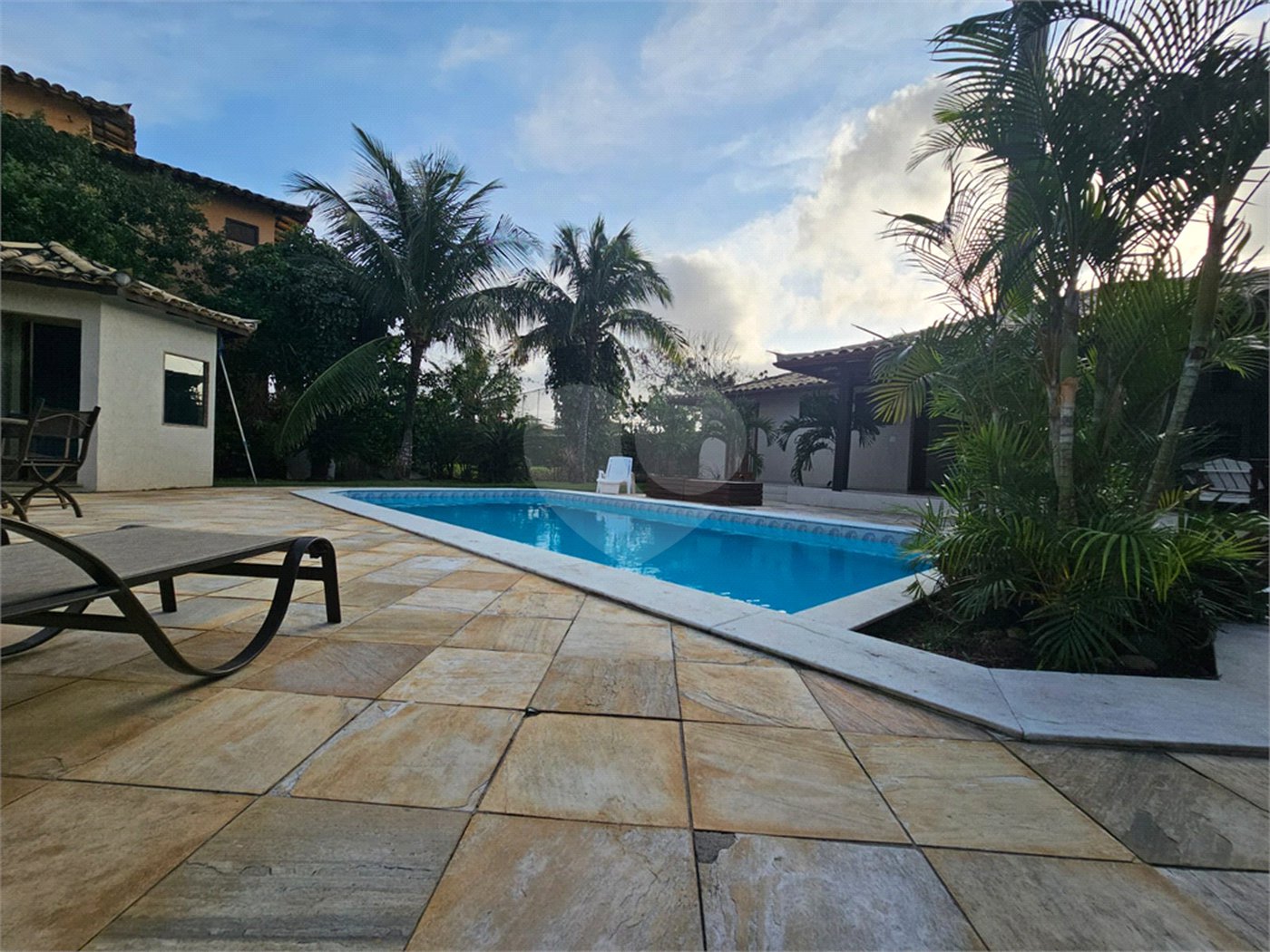 Casa à venda com 4 suítes em Praia Rasa, Armação dos Búzios, RJ
