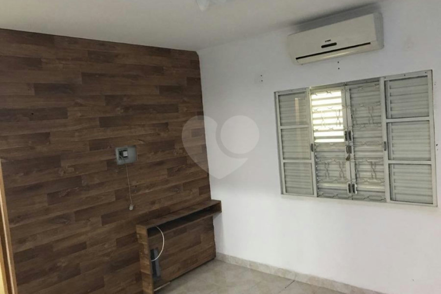 Casa à venda com 3 quartos, sendo 1 suíte, em Tremembé, São Paulo, SP