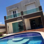 Casa à venda com 4 quartos, sendo 2 suítes, no condomínio Terras de São Francisco, Vinhedo - SP