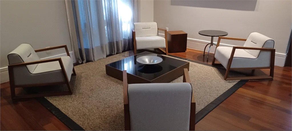 Apartamento à venda com 2 suítes em Parque do Morumbi, São Paulo, SP