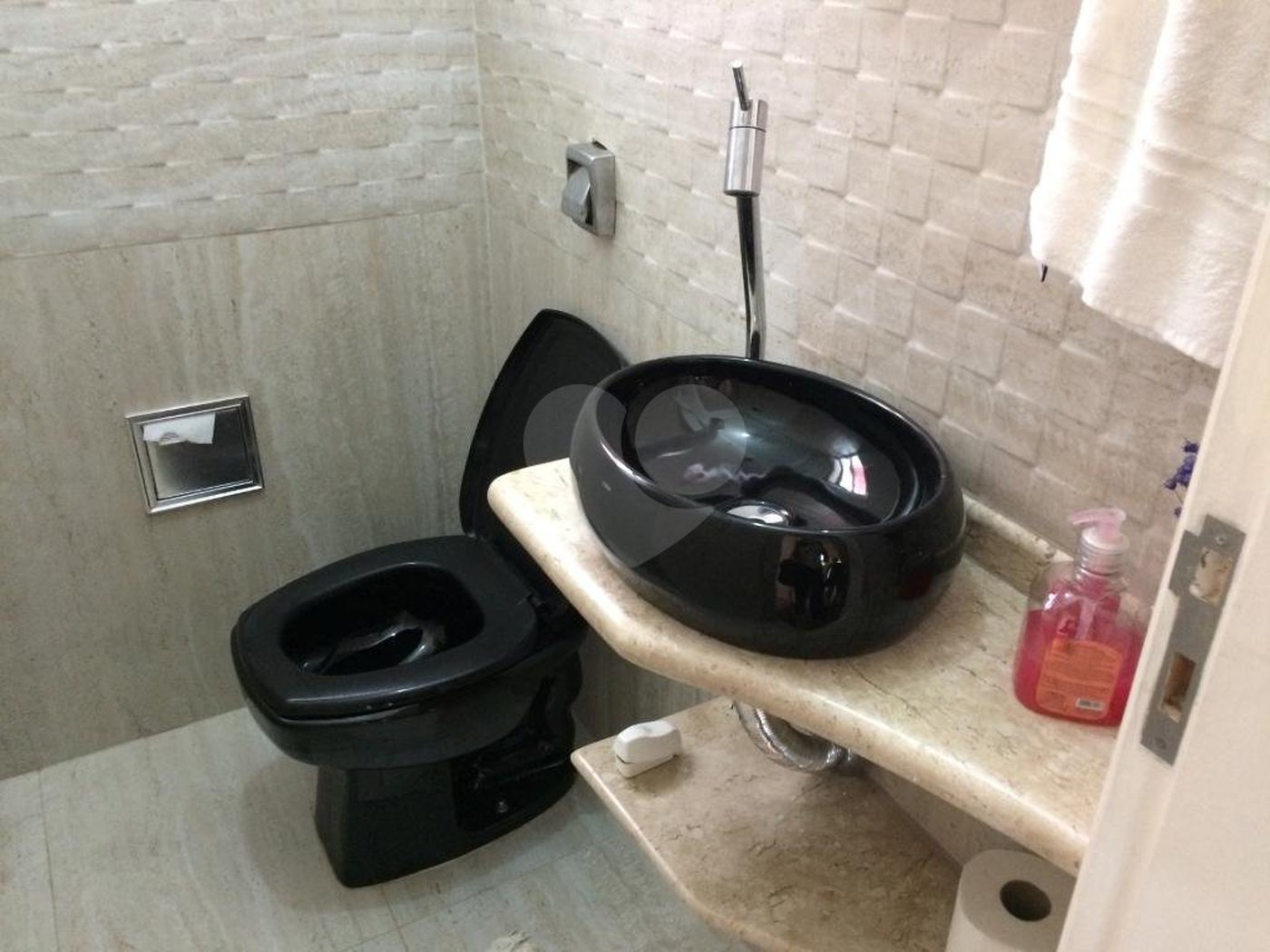 Sobrado à venda com 3 quartos, sendo 1 suíte,  em Brooklin Paulista, São Paulo, SP