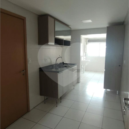 Apartamento à venda com 3 suítes em Santa Teresinha, São Paulo, SP
