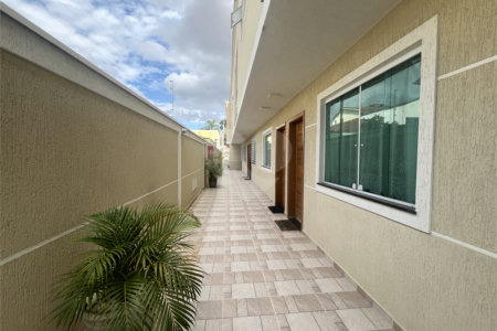Casa à venda com 3 quartos, sendo 1 suíte,  no condomínio Capigaí, São Paulo - SP