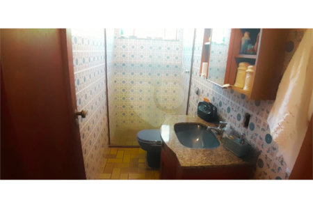 Sobrado à venda com 2 suítes em Vila Dalva, São Paulo, SP