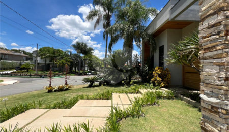Casa à venda com 3 suítes no condomínio Vinhas da Vista Alegre - Lado Sede, Vinhedo - SP