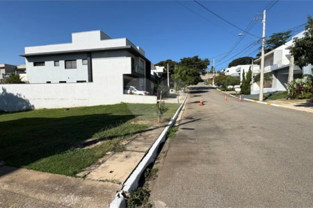 Terreno à venda no condomínio Villagio Di Capri, Votorantim - SP