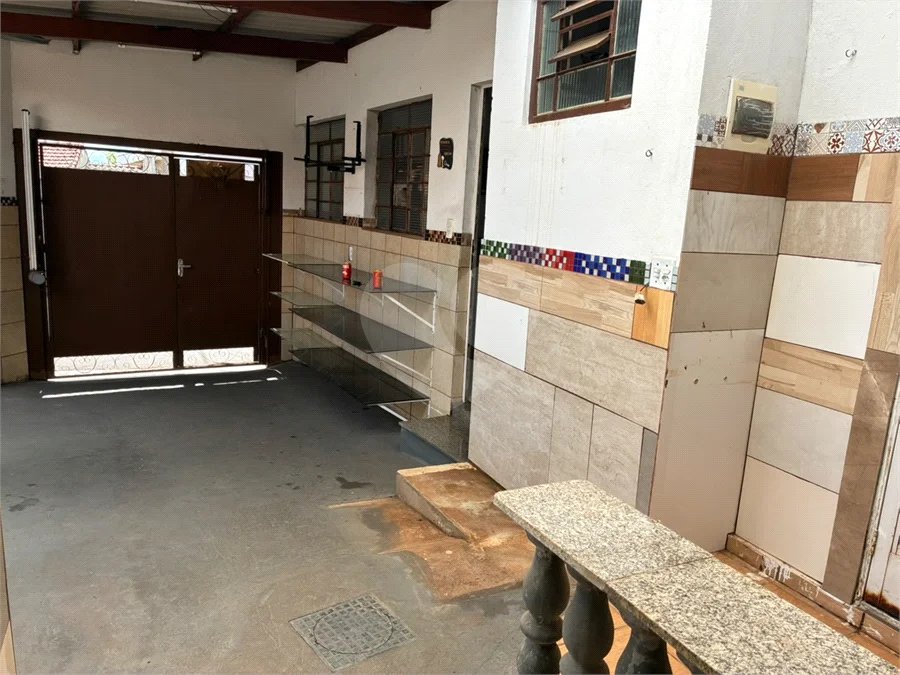 Casa Ampla e Versátil na Vila Marcelino — Excelente Espaço e Pronta para Ocupação Imediata!